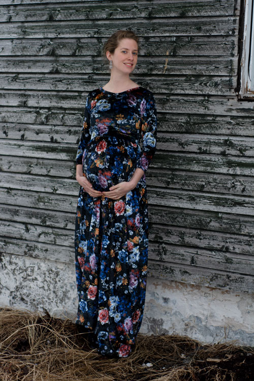 Sew Mariefleur Matenrity Velvet Dress